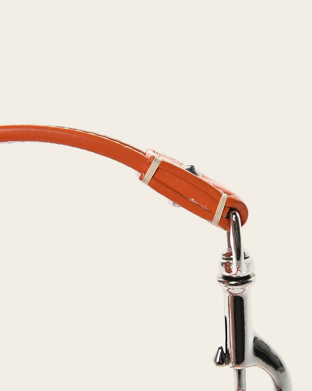 Chevron Dog Leash in orange, detail