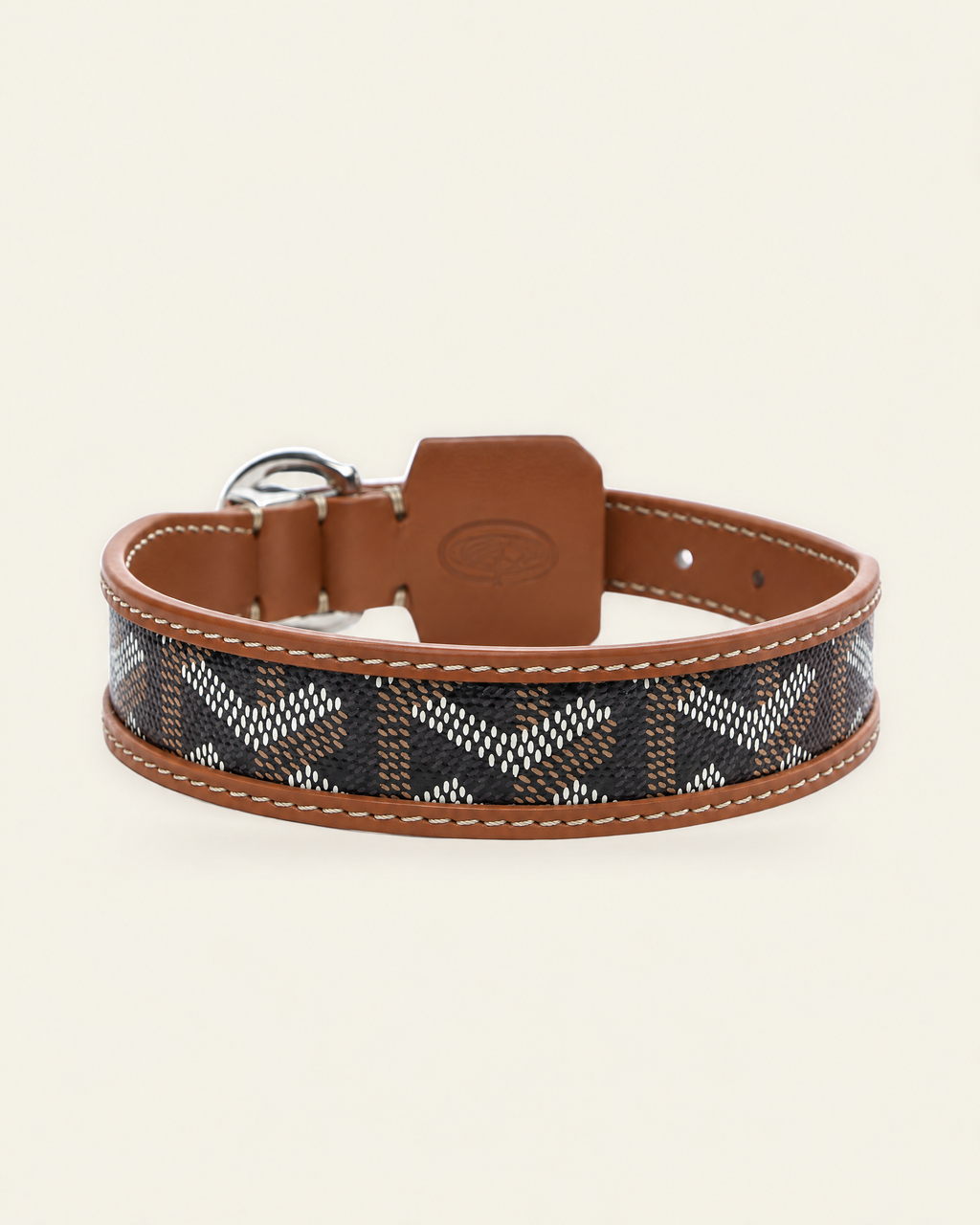 Edmond Collar in black & tan, alternate view