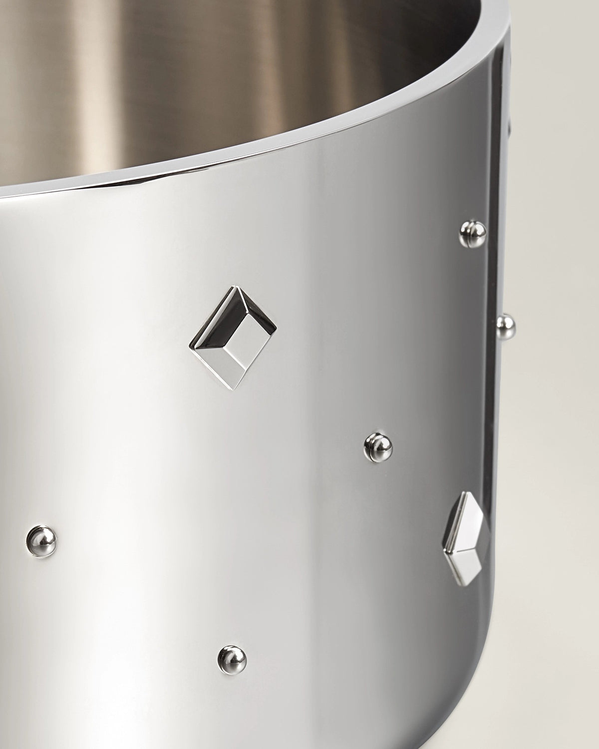Close-up of the diamond motifs on the Punch Dog Bowl